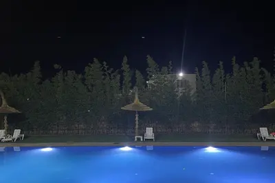 Image de Farm house with pool & more