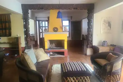 Image de Centrally located spacious 5-bedroom casa with WiFi indoor pool in Pátzcuaro