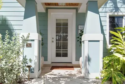 Image de Cozy one bedroom cottage on Indian Rocks Beach