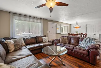 Image de 2 Bedroom Centennial Home near Downtown Boise and Bsu