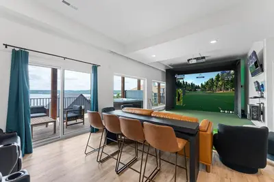 Image de Branson Goat: Golf Simulator Hot Tub Lake View Fun