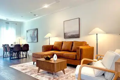 Image de The Meadow, 3br Townhome by VelvetDitchVillas