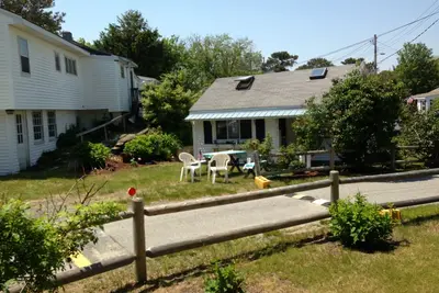 Image de Central air, dog friendly walk to beach in this 2 bedroom family cottage