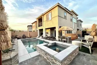 Image de Skye & Star's Oasis in Terra Lago, Pool, Spa, Desert Vibes!