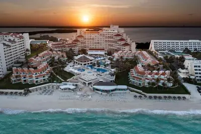 Image de All Inclusive Fees Must Be Paid Separately! Read ⬇️ Ocean View 1-2br suites, Villa