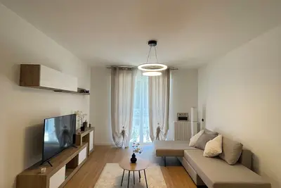 Image de Modern Apartment 7 Minutes from Salò - Comfort and Style for Your Holiday!