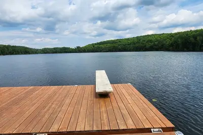 Image de Barker's Lakefront Cottage - Upper Cardiff Lake, Highlands East