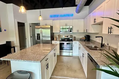 Image de Tremendous 1-bedroom condo in Nashville located 5 mins from Bna