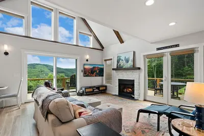 Image de Cozy Retreat in Fleetwood Falls Community