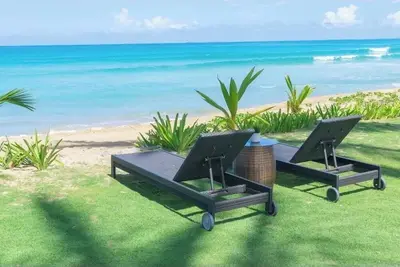 Image de LasTerrenasCoson+FrontBeach+SeaView+Maid+Cozy+3br+8pax+5bds+WiFi+