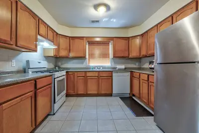 Image de Charming 3-bedroom house with Ac and WiFi in pleasant Elizabeth