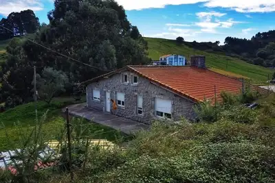 Image de Casa Idílica Para 5 con Vistas al Prado y a 2 Minutos del Centro de Ajo