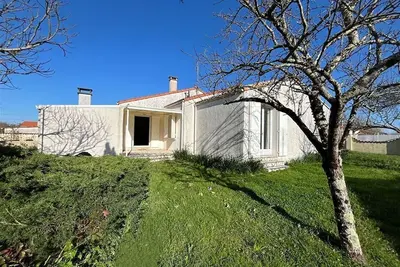 Image de Grande maison au calme 8 personnes - 10km de Royan