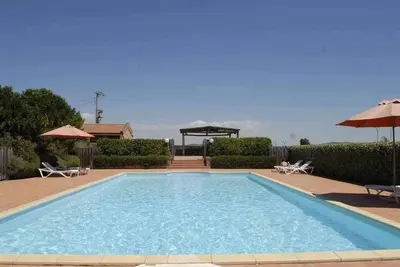 Image de One Bedroom Apartment With Private Garden in Tuscany