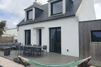 Image de Maison bord de mer avec jacuzzi à 500 mètres de la plage