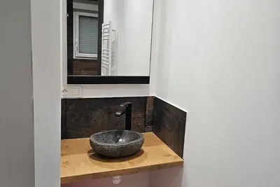 Image de Maison de ville au cœur de La Garnache, à 20min des plages.