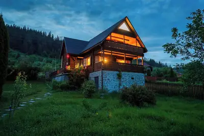 Image de Cosy Chalet M located in the heart of Transylvania!