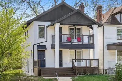 Image de Livingston Lounge - Modern, Convenient, 2br