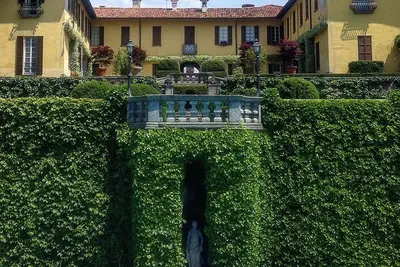 Image de Apartment in historic villa with garden and pool near Lake Como