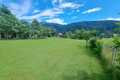 Image de Apartments Petrin 1 Sela pri VolÄŤah, Tolmin\nSoÄŤa Valley