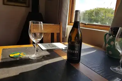 Image de Wine Farm In Napier Village - Peaceful Sleep and Fresh Air