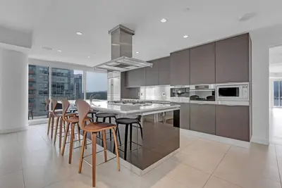 Image de Rare Harbour Green 2