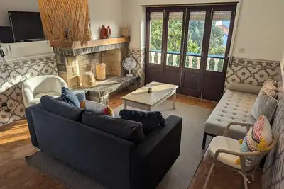 Image de Cozy Retreat 400m from the Beach (plus home gym, patio and garden)