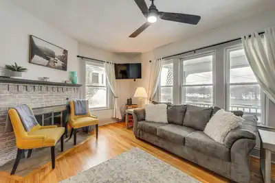 8 Mi to Micron Technology! River-View Apt