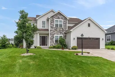 Image de Rnc Rental- Spacious 5-bedroom house in Menomonee Falls