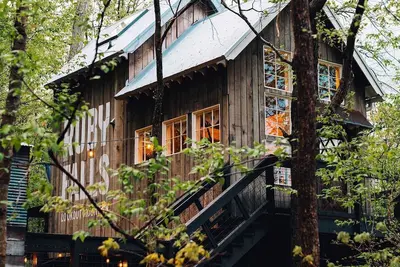 Image de Treetop Hideaways: Redbud Treehouse in Chattanooga