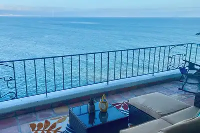 Amazing Oceanfront View Huge Luxury Club Marena Condo Rosarito Private BeachSURF