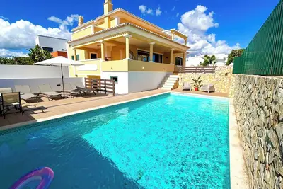 Image de Maravilhosa Casa de Férias, Junto à Praia