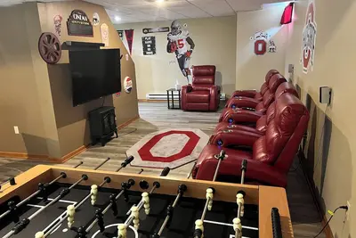 Image de Experience Tranquility at P. S. - Private Serenity 4-bedroom House in Blacklick