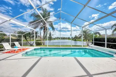 Image de Bradenton’s SUNshine Bellis - private Pool with a View! \n\n\n\n\n