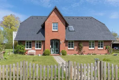 Image de Ferienhaus Kapitänshaus in Tating für bis zu 6 Personen