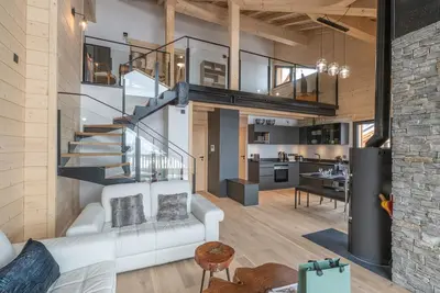 Image de Duplex 125m² aux pieds des pistes avec parking et cheminée