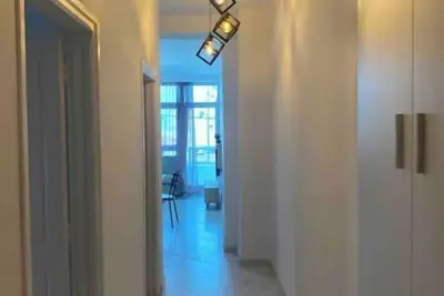Image de Vague de confort : Appartement moderne bord mer