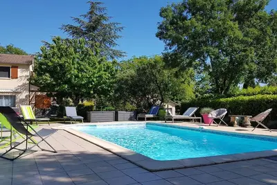 Image de Le Chalet - Lunan - Gîte