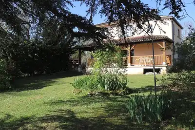 Image de Chez Jeanne - Pern - Gîte