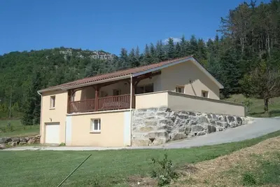 Image de Le Bourg - Tour-De-Faure