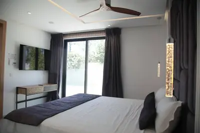 Luxury villa in Marrakech with WiFi, Ac, jacuzzi & heated swimming pool