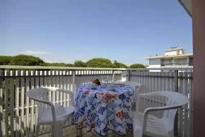 Image de Appartement ensoleillé pour six personnes à deux pas de la mer