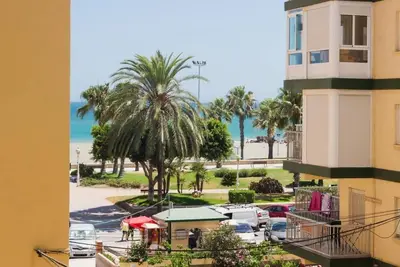 Image de Fabulous apartment 50m from the beach in the cente