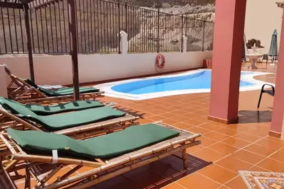 Image de Villa de rêve. Luxe et intimité. Piscine privée chauffée à Costa Adeje.