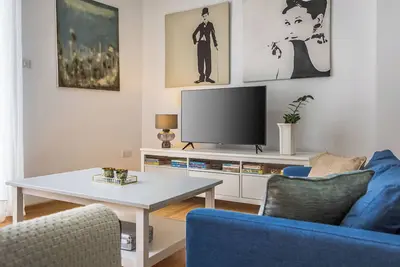 Image de Sliema Luxury Charm / Sea-Side / Pool Table