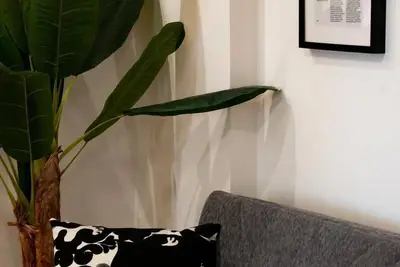 R8 Two Room Apartment With Garden
