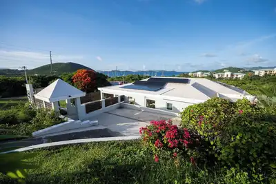 Image de Villa Cabrita - Walk to the Ritz beach! East End