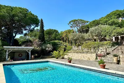 Maison provençale avec piscine