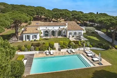 Image de Magnifique villa climatisée proche des plages