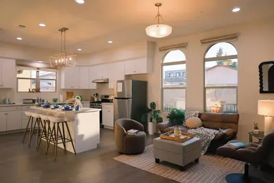 Image de Jie’s Choice Idea Spot Gateway 15 mins to Dtla